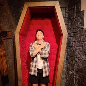 Meet your Posher, Nikolas